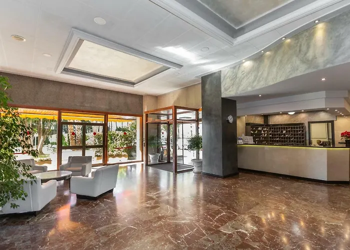 La Torre De La Roca アパート *