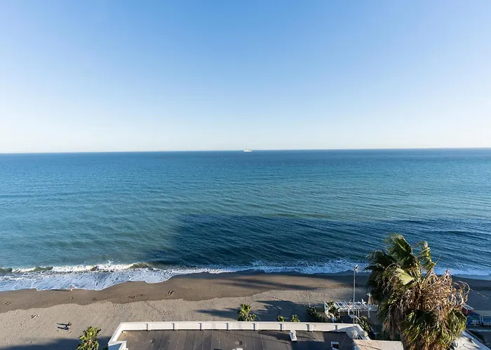 La Torre De La Roca Torremolinos