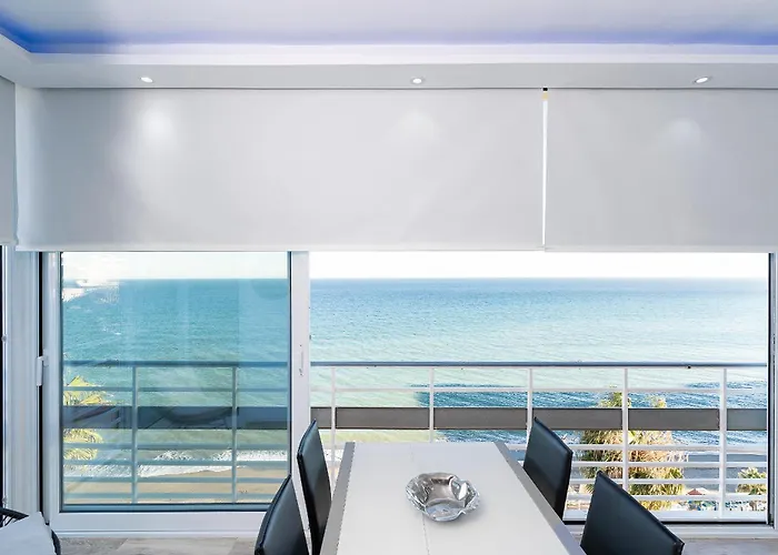 La Torre De La Roca Apartamento Torremolinos